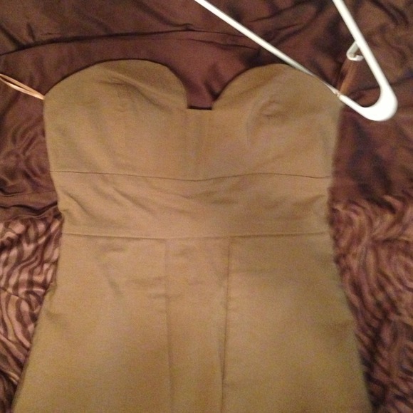 Nude sweetheart dress - Picture 2 of 2