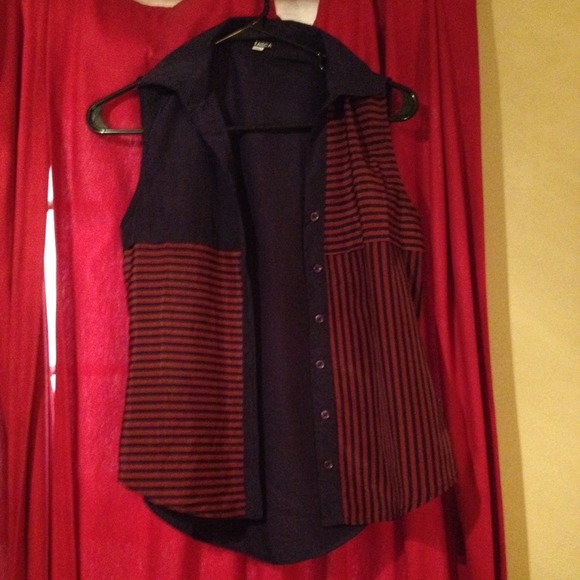 Boutique red and navy tank