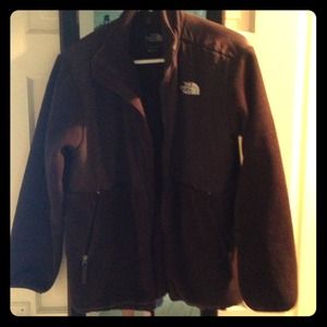 Bundle 2 vs bras, northface jacket & lbd