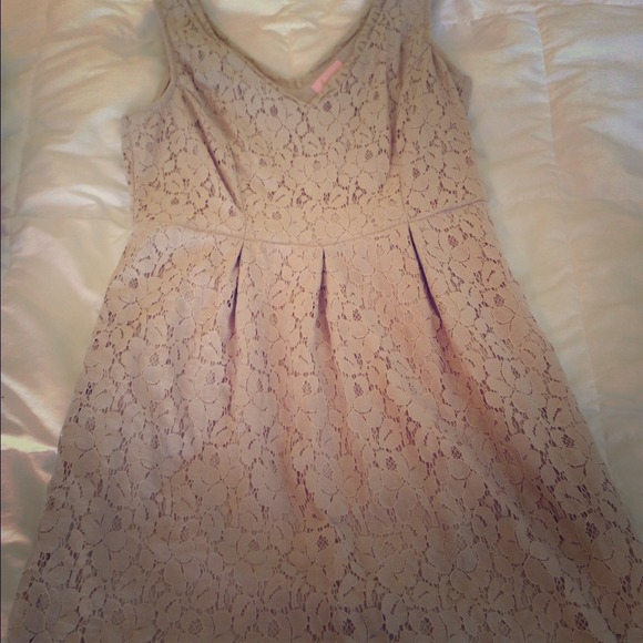 Cute beige eyelet dress
