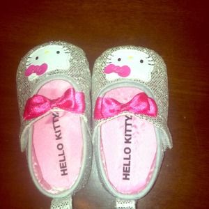 Hello kitty infant shoes!