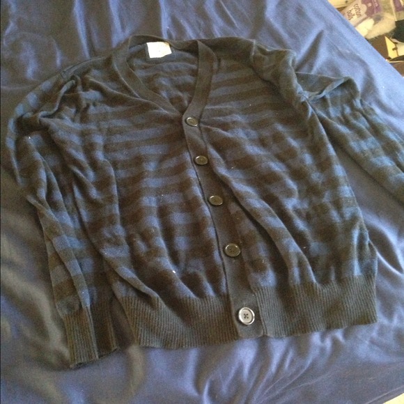 Striped cardigan. - Picture 4 of 4