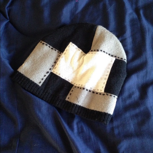 NY skully hat. - Picture 3 of 4