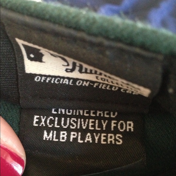 Green and yellow Oakland A's fitted. - Picture 3 of 4