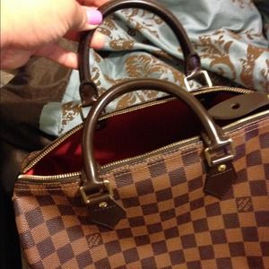 SOLD LOCALLY! Authentic Louis Vuitton speedy 30