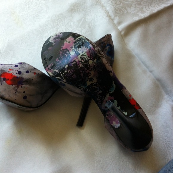 Ed Hardy Platform Heels, Great Condition! - Picture 4 of 4