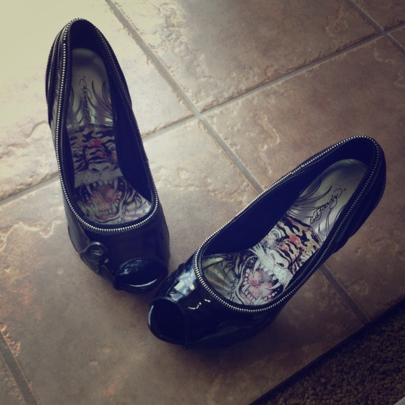 Ed Hardy Platform Heels, Hot Shoes!!