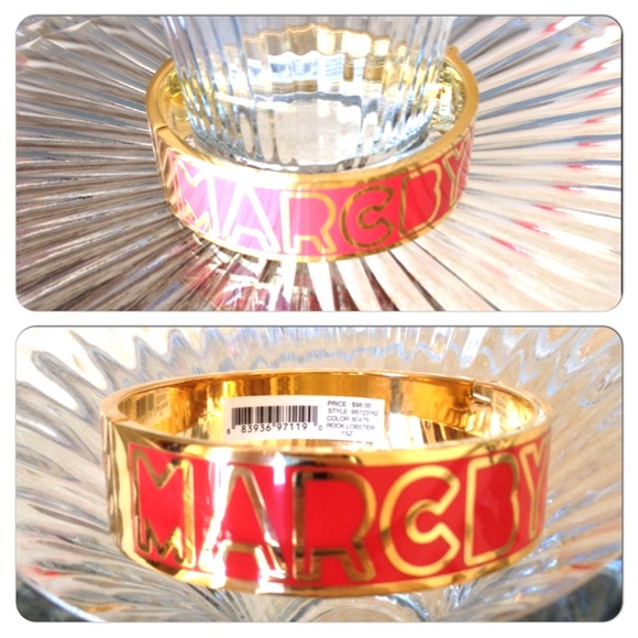 🎉HP🎉 NWT Marc by Marc Jacobs Hinged Bangle - Picture 2 of 4