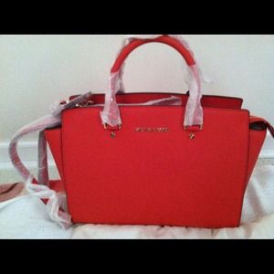 Michael Kors satchel bag