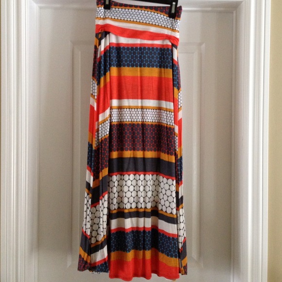 ¡¡¡SALE!!! Multi patterned maxi skirt - Picture 2 of 2