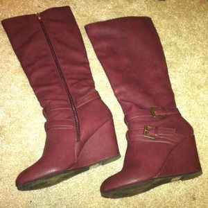 Gorgeous wedge boots