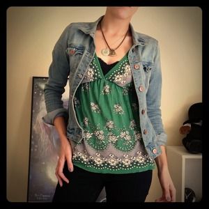 Green and white butterfly sleeve top