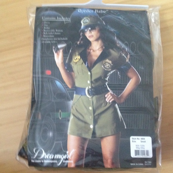 BORDER BABE COSTUME