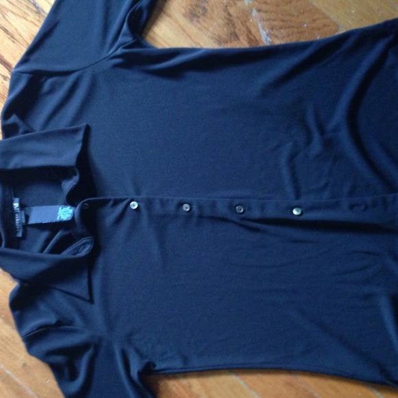 Cute elbow sleeve blouse from Kenneth Cole! Black