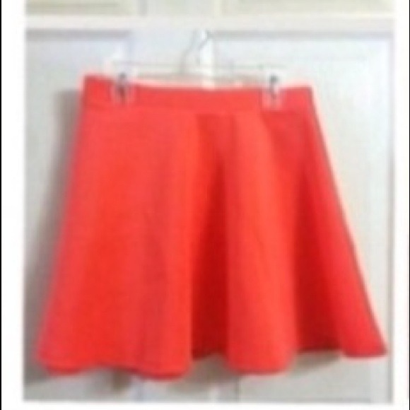 ❌Unavailable❌ Coral circle skirt NWOT