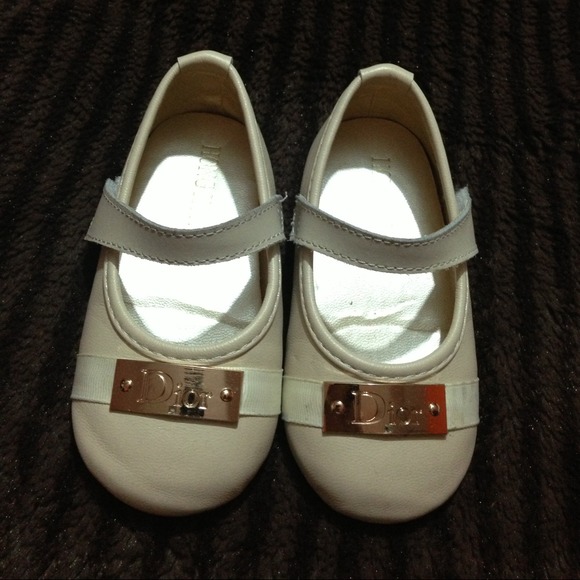 Bundle 3 items for @iyahroxas3