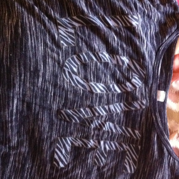 Zebra top