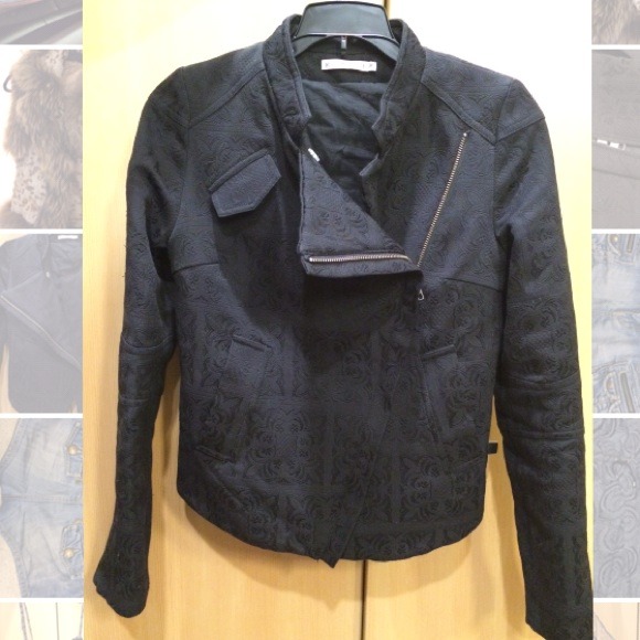 "KOOKAI "black jacket with dark floral print - Picture 2 of 4