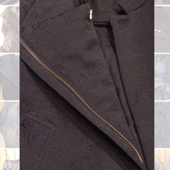 "KOOKAI "black jacket with dark floral print - Picture 3 of 4