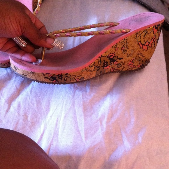 Baby Phat Heels - Picture 2 of 4