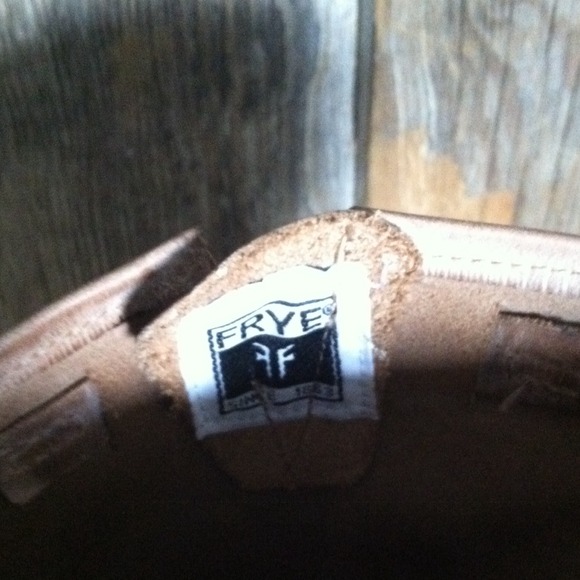Frye Veronica shortie boot - Picture 3 of 3