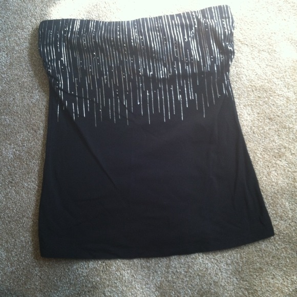 Black and silver tube top