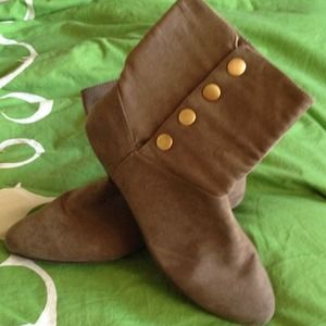 REDUCED Gray Chinese Laundry Booties
