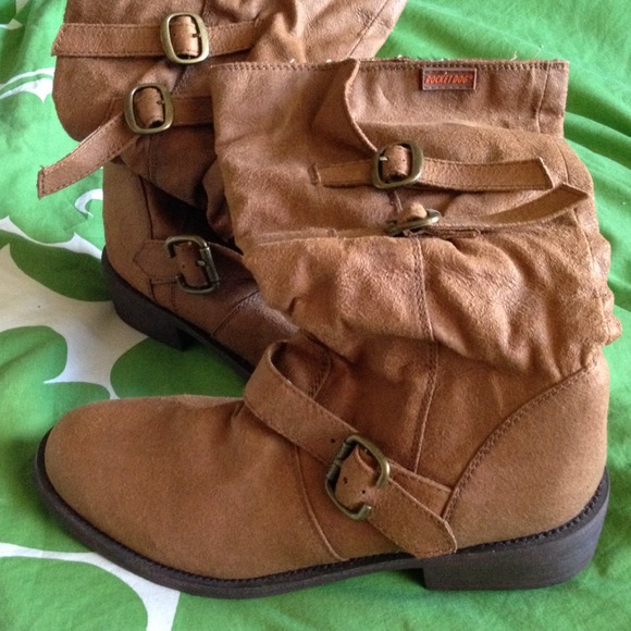 REDUCED Boots!