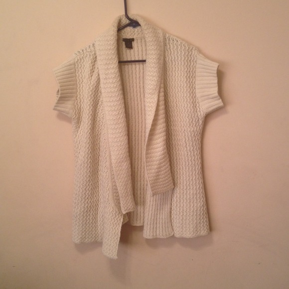 Cream Cardigan Sweater/Taupe Tank Bundle