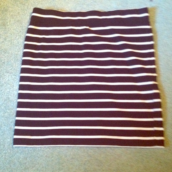 Forever 21 Bodycon skirt