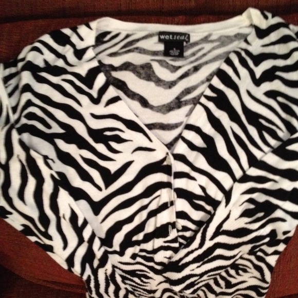 💢💢💢💢Sold💢💢💢💢💢Beautiful Zebra Print - Picture 3 of 3