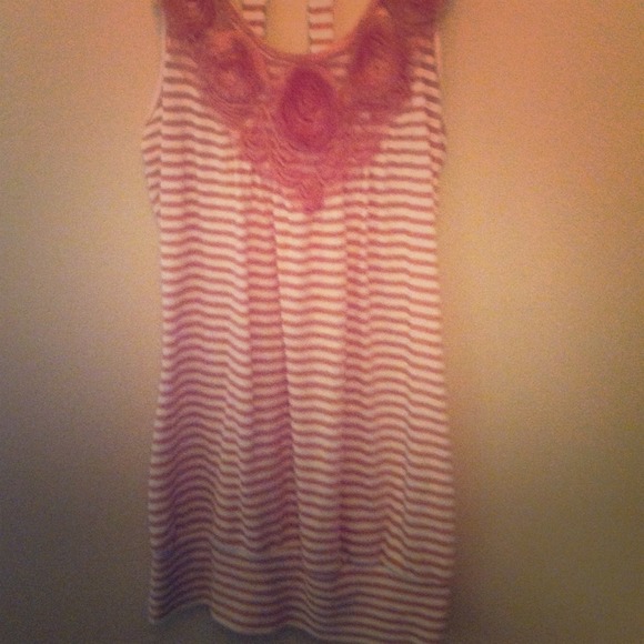 Pink flower tank top with cutout back