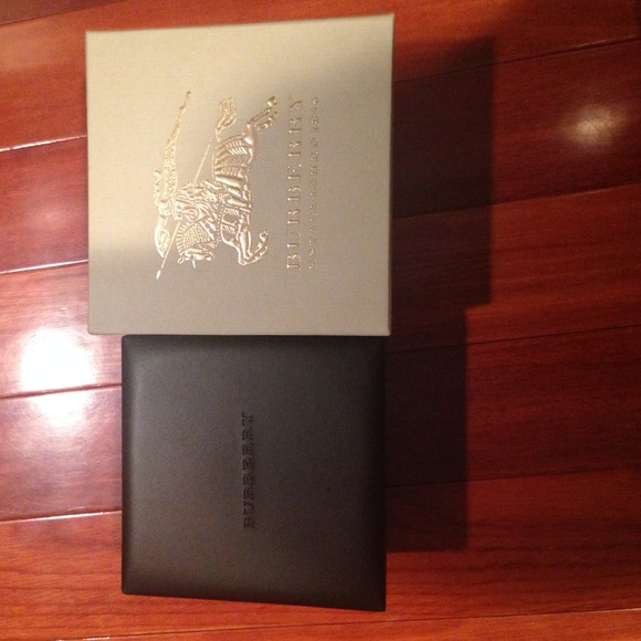 Watch box