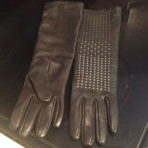 SOLD! Bundle for Jill Neman Marcus gloves