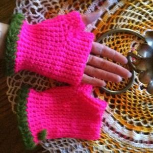 Fingerless gloves