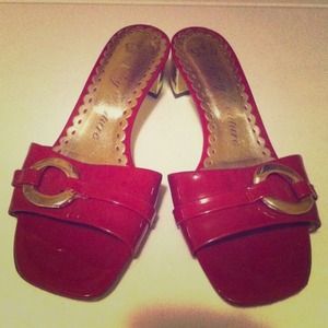 Juicy Couture Red Patent Leather India Sandals