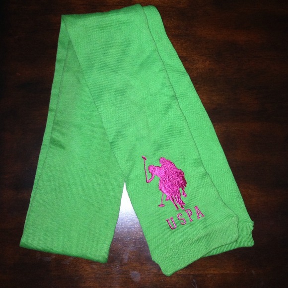 USPA Hat and Scarf COMBO NEW WITHOUT TAGS!!!!! - Picture 3 of 3