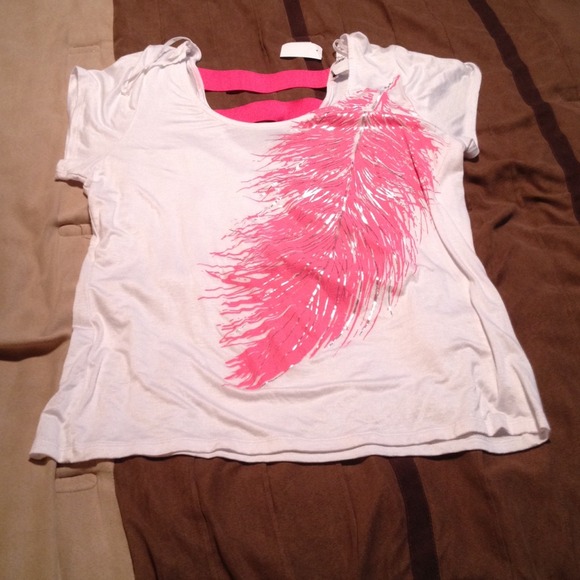Feather shirt with racy back in white 2xl - Picture 1 of 4