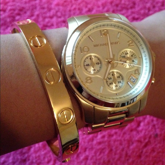 SOLD!! LOVE cartier bracelet - Picture 3 of 4