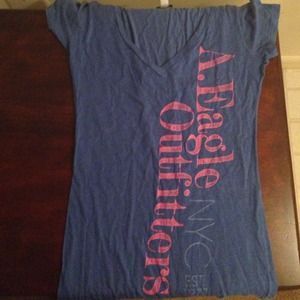 American eagle v-neck short sleeve shirt NEW