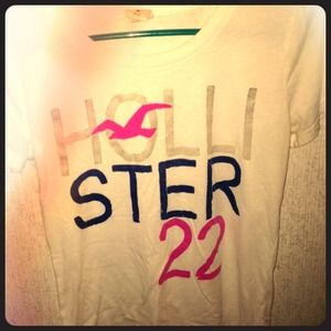 Hollister size: m medium