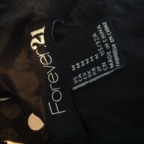 BUNDLED! Polka dot dress - Picture 3 of 4