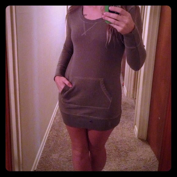 Sweater dress NWOT shimmer tank bundle👍👍