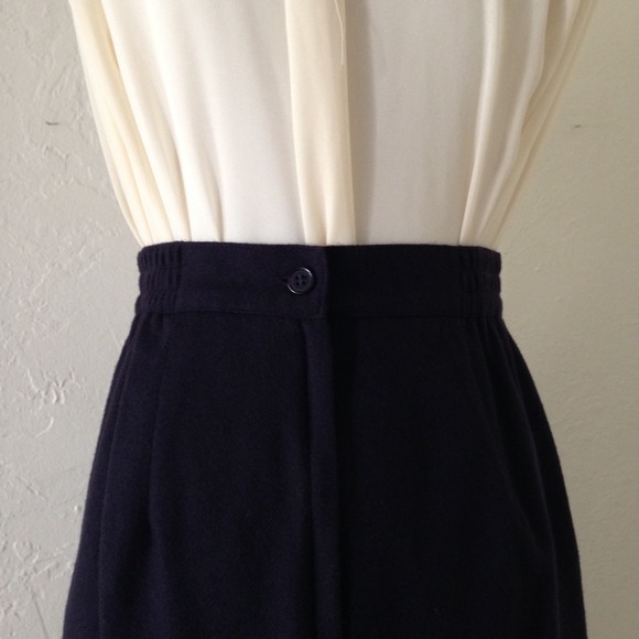 Vintage Navy Blue Wool Skirt - Picture 2 of 5