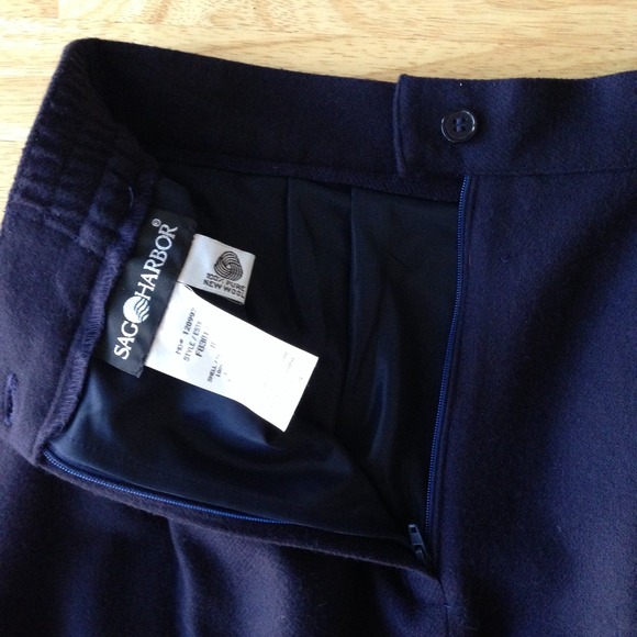 Vintage Navy Blue Wool Skirt - Picture 4 of 5