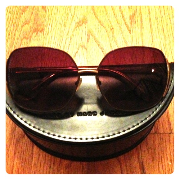 **SOLD in bundle Marc by Marc Jacobs sunglasses