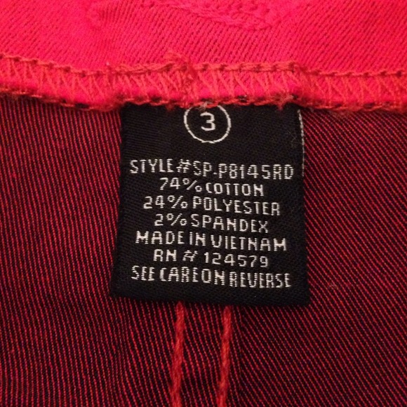 โSOLDโ๐HOST PICK๐ NWOT Red high-waisted jeans - Picture 2 of 4