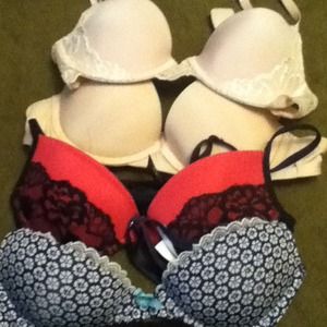 Black dress and bra bundle