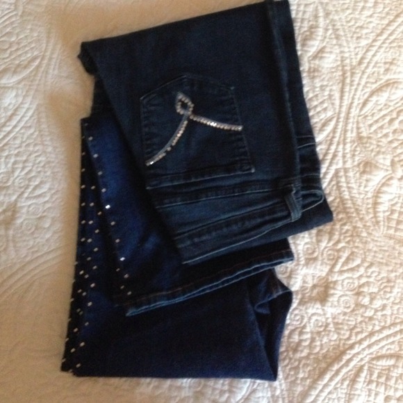 BUNDLED 2 PAIR NYDJ