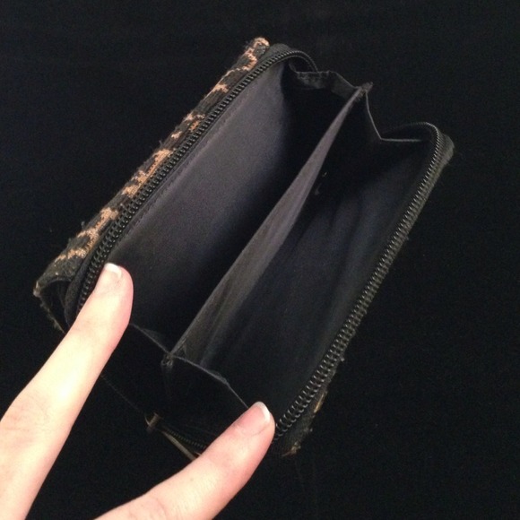 Leopard Print Wallet - Picture 3 of 4